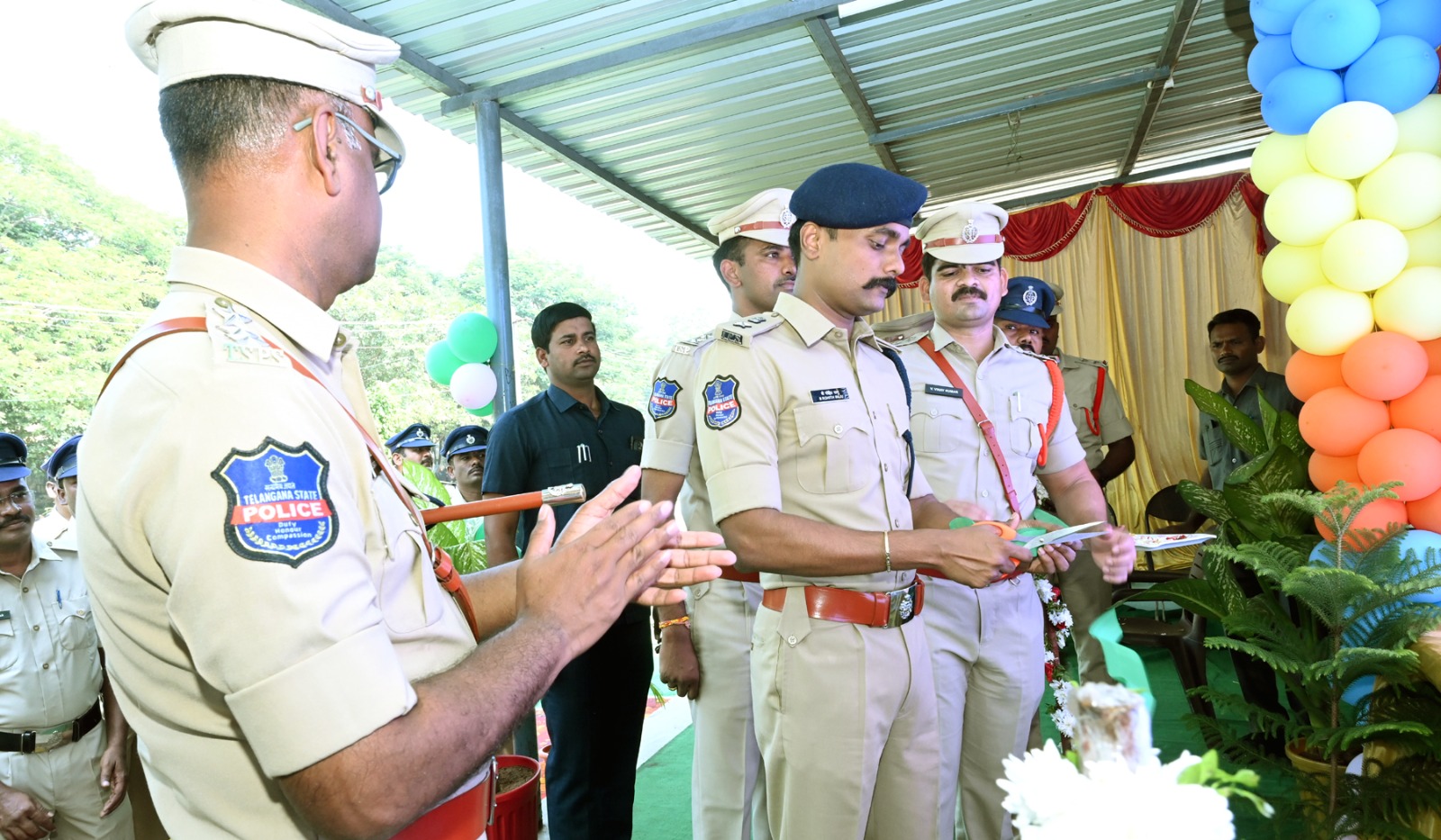నేరాల నియంత్రణ, కేసులా చేదనలో సీసీ కెమెరాల పాత్ర కీలకం జిల్లా ఎస్పీ రోహిత్ రాజు ఐపీఎస్