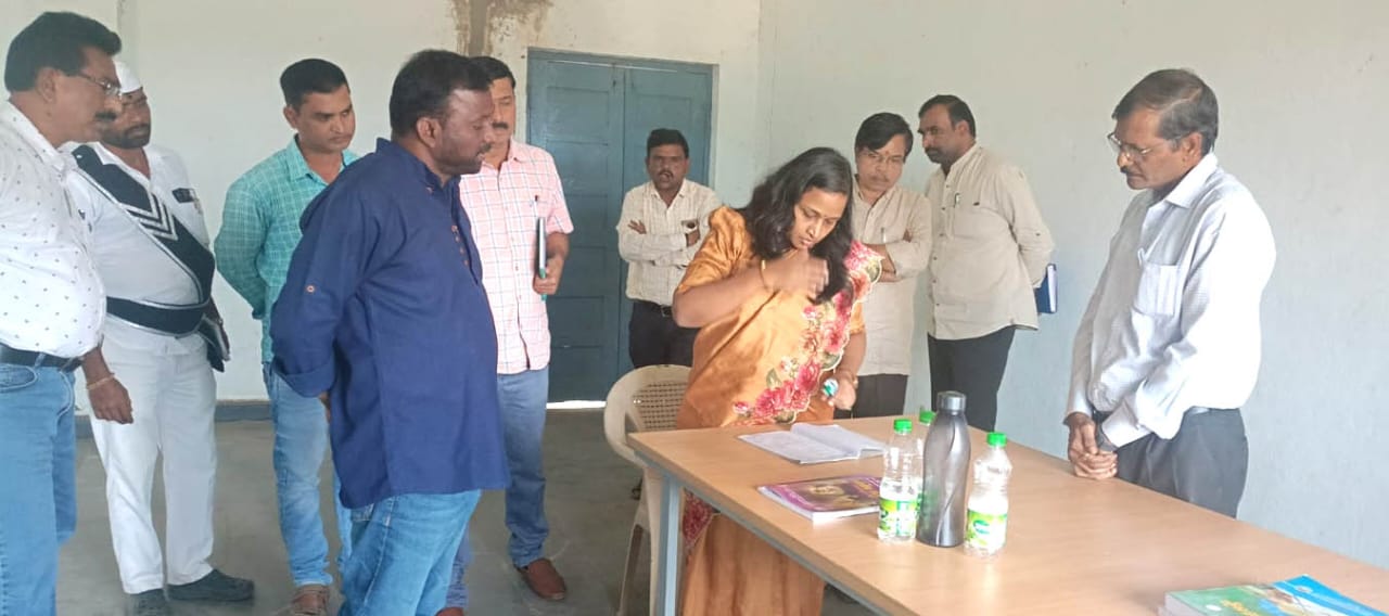 ప్రజలకు అందుబాటులో ఉండి వైద్యం నిర్వహించాలి.. బాన్సువాడ సబ్ కలెక్టర్ కిరణ్మయి