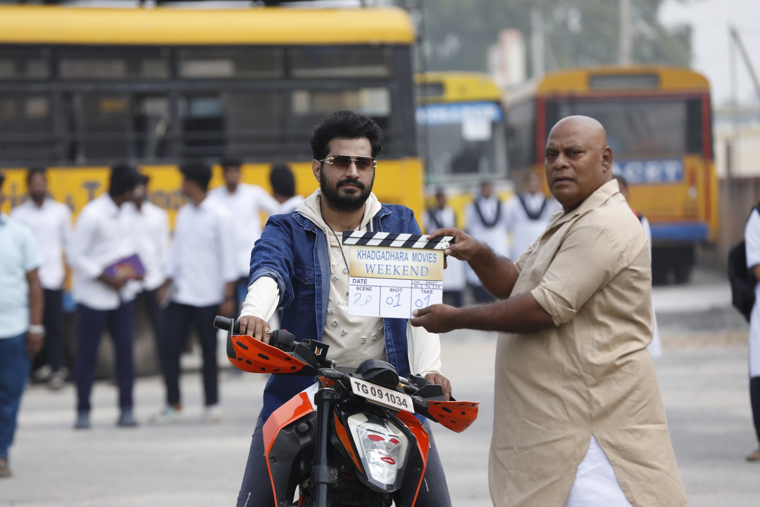 కమర్షియల్ క్రైమ్ థ్రిల్లర్ ‘వీకెండ్’ సినిమా మొదటి షెడ్యూల్ చీరాల లో ప్రారంభం