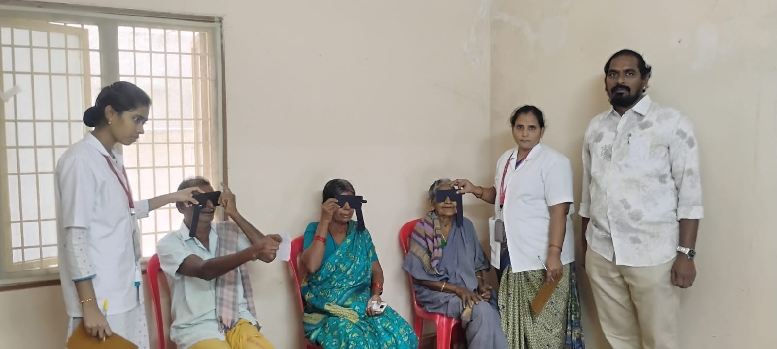 సాయి శంకర నేత్రాలయంలో 200 మందికి నేత్ర వైద్య సేవలు.