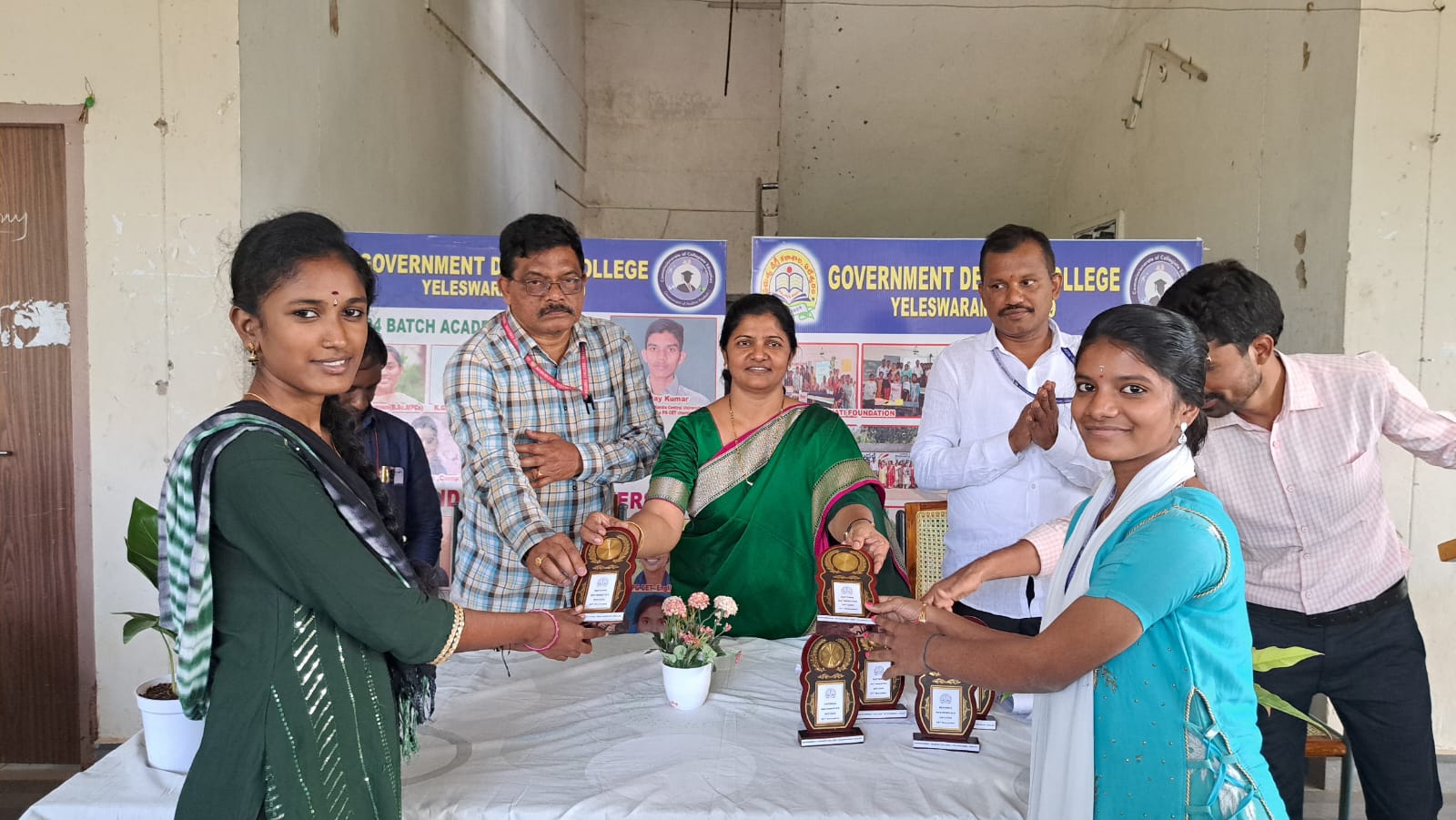 గణిత శాస్త్రం- అందరి బంధువు,డాక్టర్ డి .సునీత