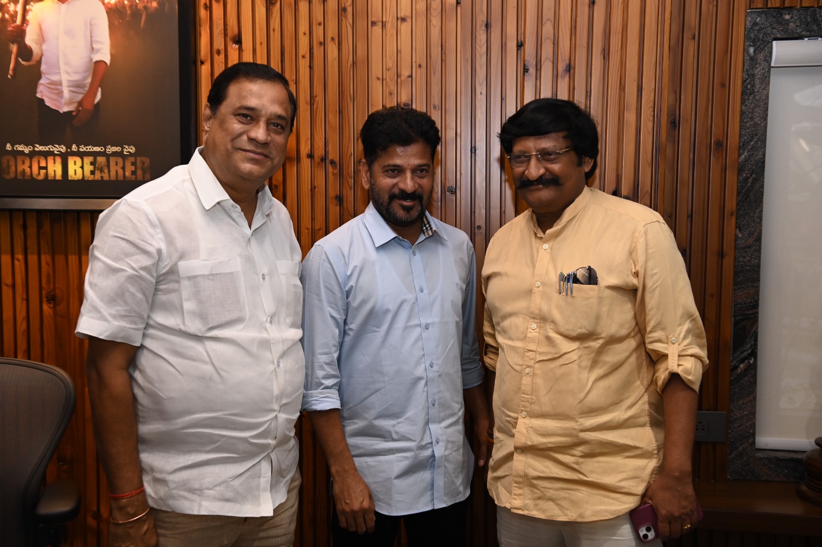 సీఎం రేవంత్ రెడ్డికి నూతన సంవత్సర శుభాకాంక్షలు తెలిపిన ఎంపీ