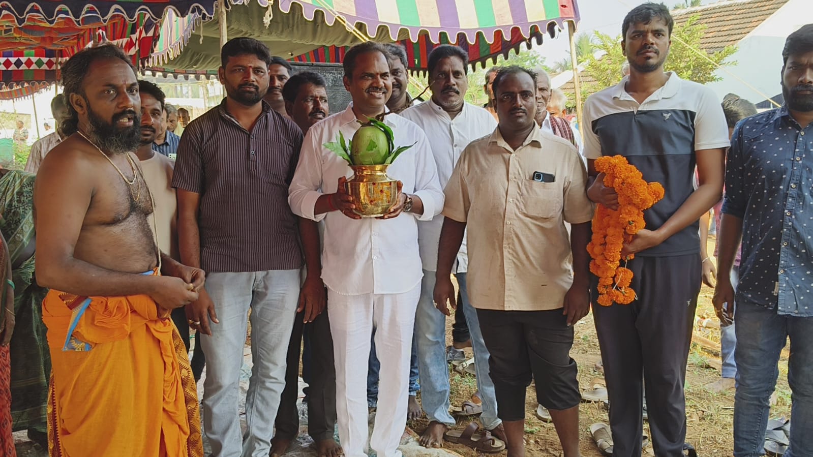 ఐశ్వర్య సిద్ది గణపతి ఆలయ ప్రథమ వార్షికోత్సవం లో పాల్గోన్న జ్యోతుల