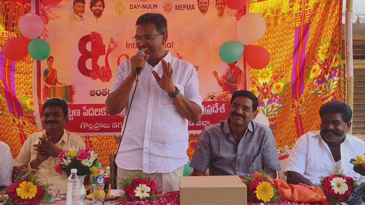 మహిళలు అన్ని రంగాలలోనూ ప్రగతి సాధిస్తున్నారుజనసేన పార్టీ ఇన్ చార్జ్ మర్రెడ్డి