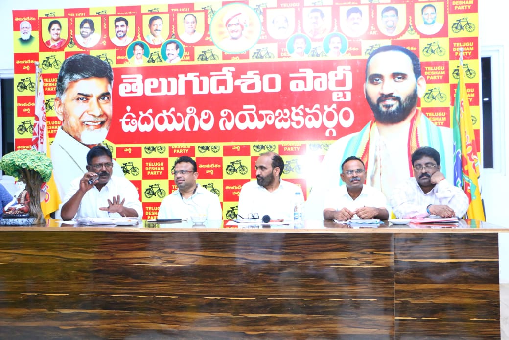 ఇల్లు లేని ప్రతి నిరుపేదకు గూడు కల్పించాలి