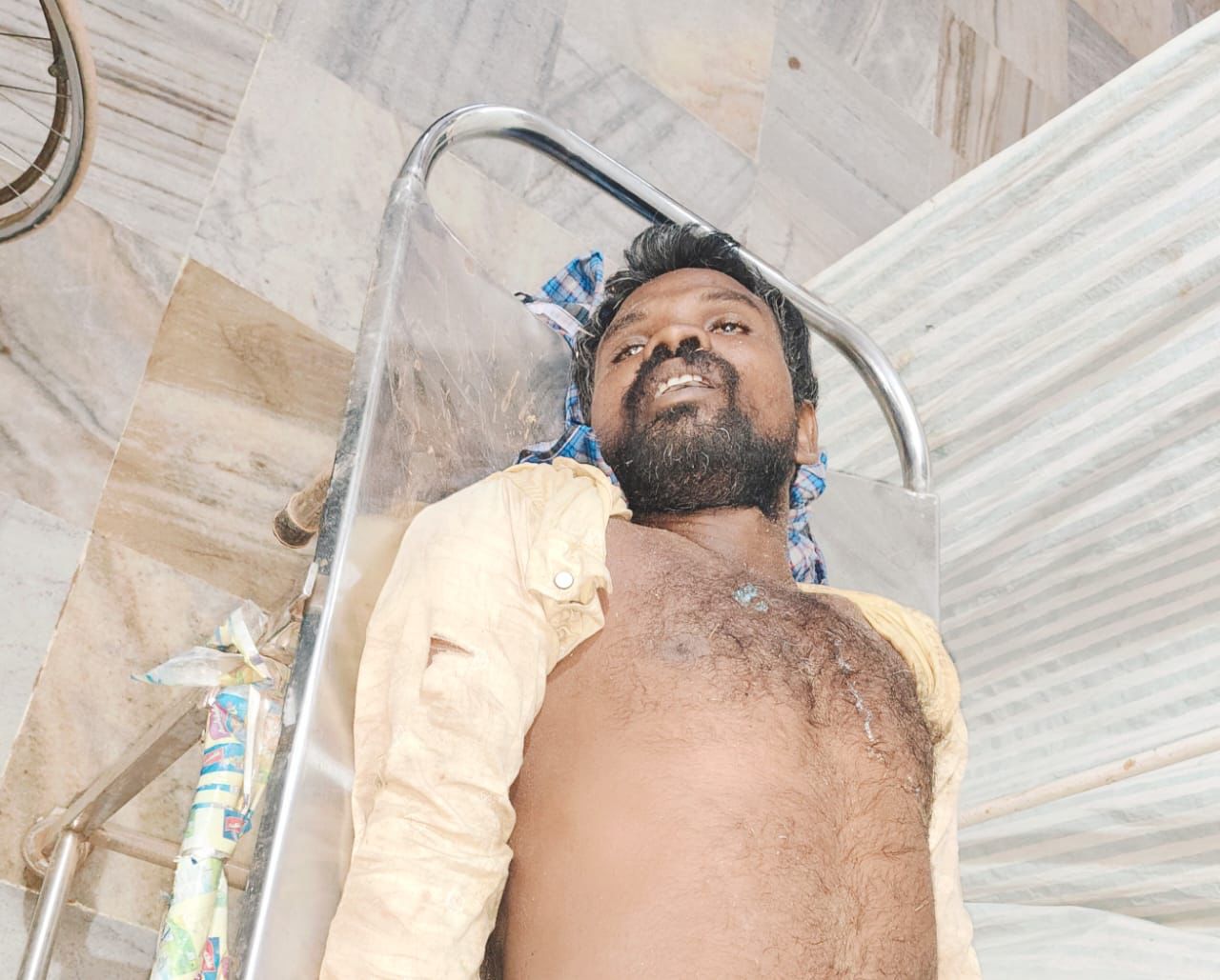 రోడ్డు ప్రమాదాల మృతి చెందిన కుంకుమొడుసు ఎరుకులయ్యకు టిడిపి అండ, ఉదయగిరి ఎమ్మెల్యే కాకర్ల సురేష్ ఆదేశాలతో 1,50,000 టీడీపీ ప్రమాద భీమా