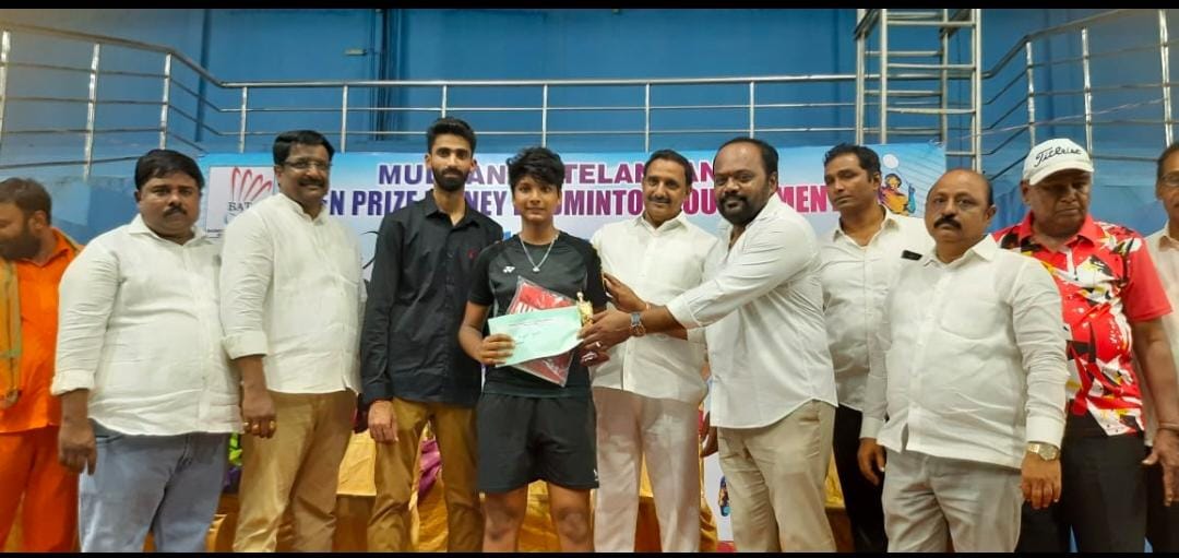 రాష్ట్ర స్థాయి ఓపెన్ అండర్ 13, 15 టోర్నమెంట్ లో అద్భుతంగా రాణించిన మణికొండ మ్యాచ్ పాయింట్ అకాడమీ క్రీడాకారులు