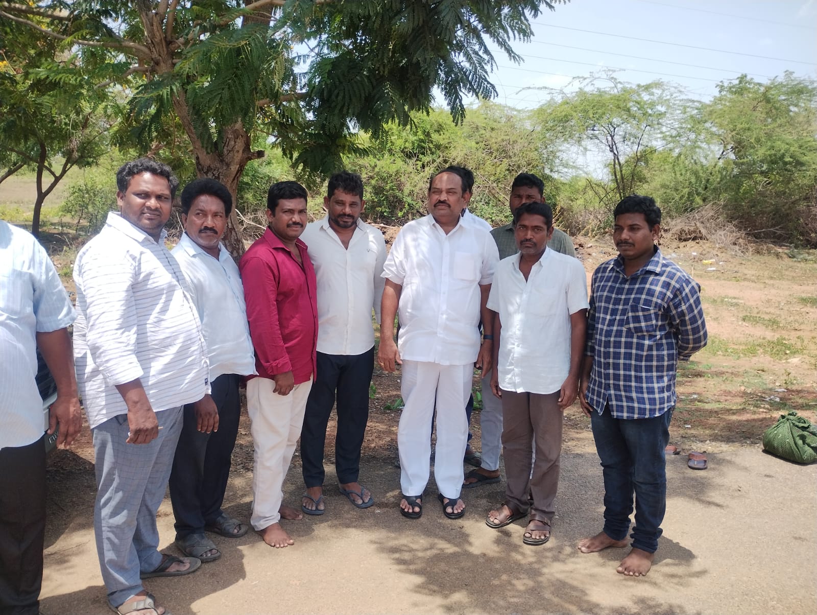 గూడూరులో ఒక్క కేసులో రిమాండ్ లో ఉండి బెయిల్  పై రిలీజైన వైసిపి కార్యకర్తలు