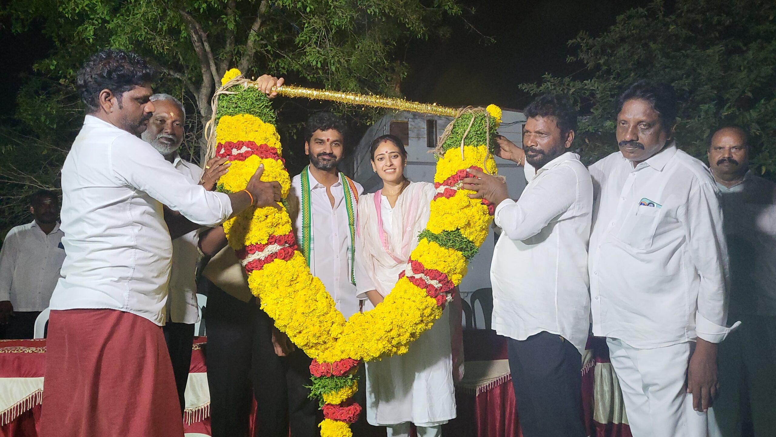 సర్వేపల్లి నియోజకవర్గంలో ఇంటింటికి సోమిరెడ్డి చంద్రమోహన్ రెడ్డి కుమారుడు సోమిరెడ్డి రాజగోపాల్ రెడ్డి