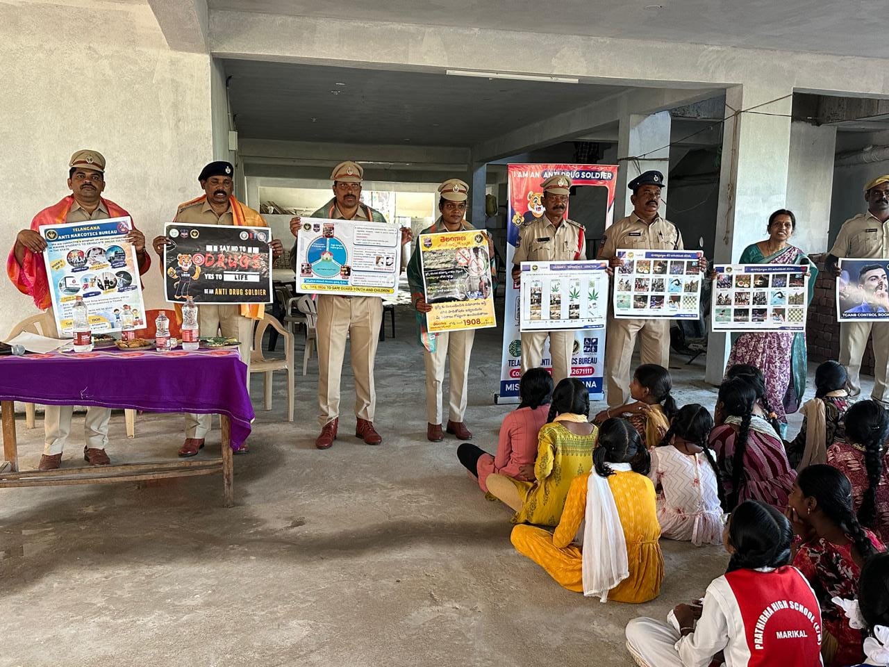 డ్రగ్స్ రహిత సమాజాన్ని నిర్మిద్దాం, యాంటీ నార్కోటిక్స్ బ్యూరో డిఎస్పి ఎన్ బుచ్చయ్య.