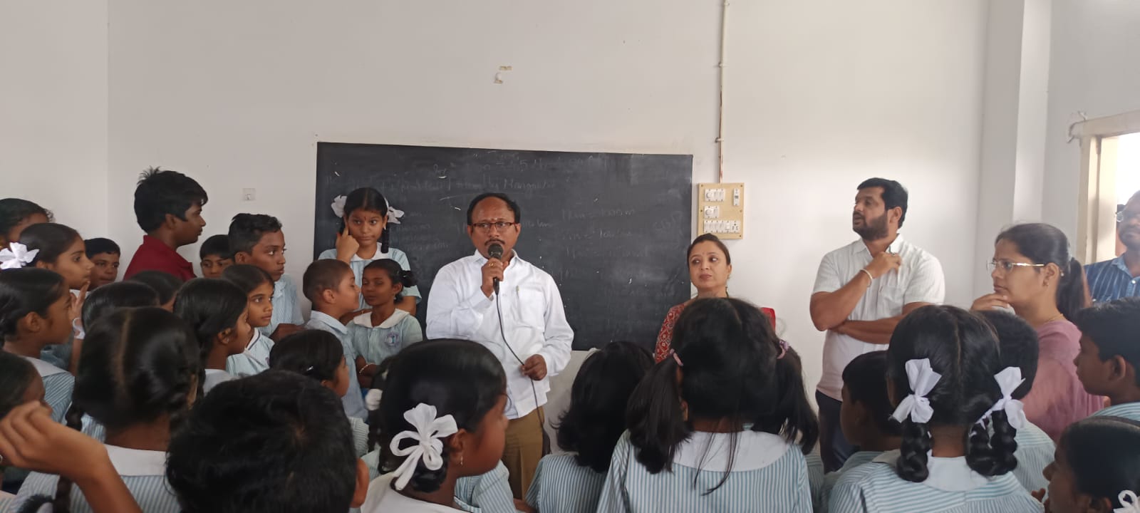 నిజమైన విజయం యొక్క గొప్ప రహస్యం, నిజమైన ఆనందం. విద్య అనేది ఒక వ్యక్తి యొక్క వ్యక్తిత్వం, ప్రధాన న్యాయమూర్తి శ్రీ బోయ శ్రీనివాసులు.