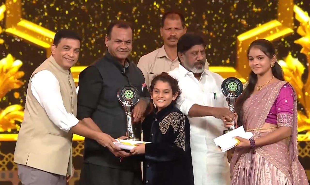 మెర్సీ కిల్లింగ్ సినిమాలో నటించిన బేబి హారిక కు ప్రతిష్టాత్మక గద్దర్ అవార్డ్ !!!
