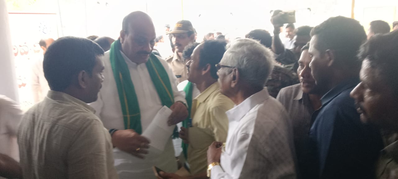 ఆంధ్రప్రదేశ్ రాష్ట్ర విశ్వబ్రాహ్మణ అధ్యక్షులు బ్రాహ్మ డాక్టర్ చేవూరి రామస్వామి,