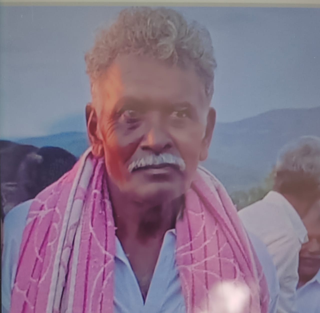 తండ్రి అంత్యక్రియలకు వచ్చి, కొడుకు మృతి.