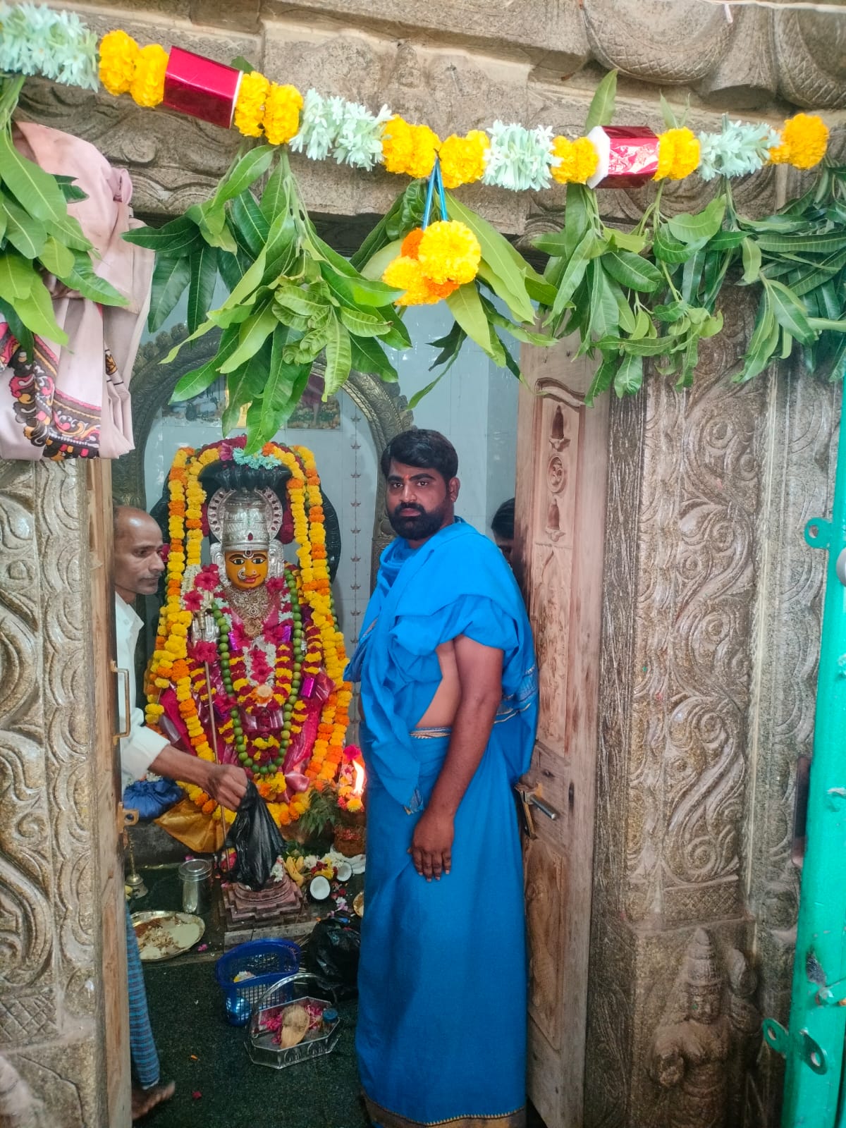 పోటా పోటీగా శ్రీ చౌడేశ్వరి దేవి జయంతోత్సవ వేడుకలు.
