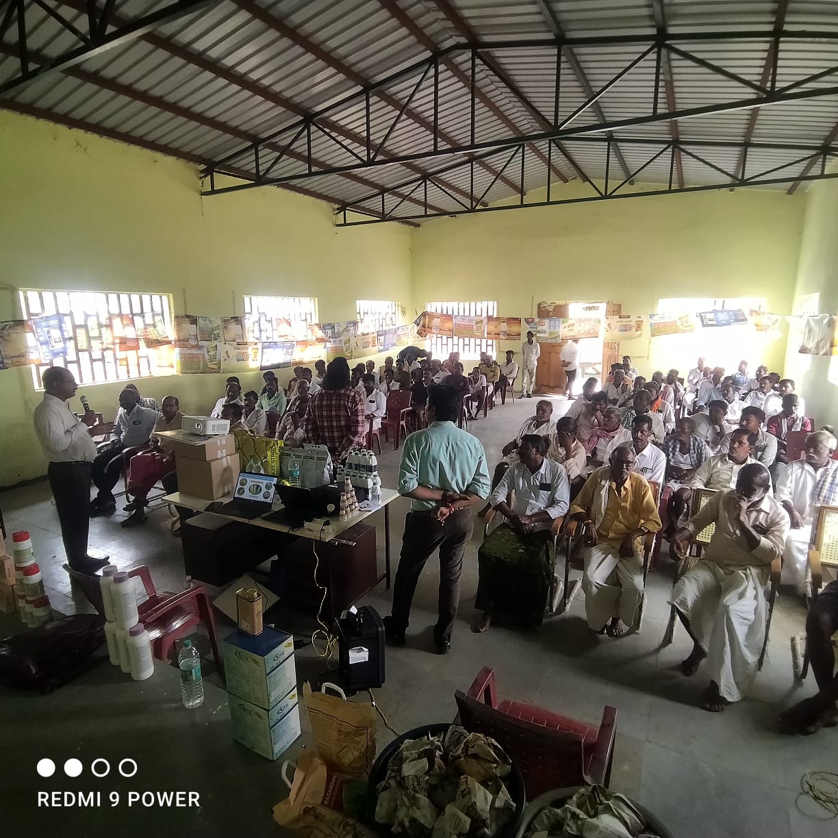 వరి తెగులుపై రైతులకు అవగాహన.