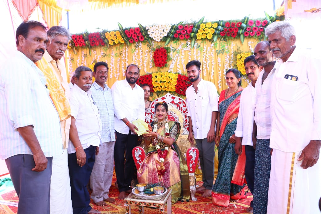 వాసిపల్లి మనీషా రెడ్డి గంధపు నలుగు లో పాల్గొన్న ఎమ్మెల్యే కాకర్ల సురేష్..!