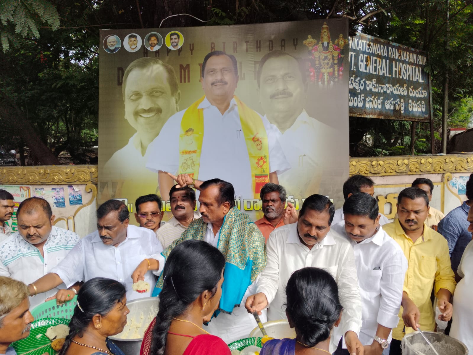 ఘనంగా మాజీ ఎమ్మెల్సీ బత్యాల చెంగల్ రాయులు జన్మదిన వేడుకలు