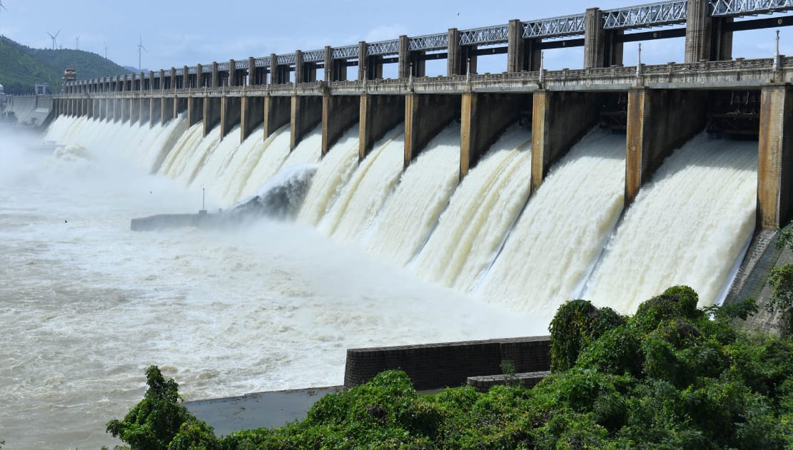 శ్రీశైలం నీటి విడుదల, హైకోర్టు బెంచ్ ఏర్పాటుకు ఆందోళనరాయలసీమ ప్రతినిధులను ‘కళ్ళులేని కబోదులు’గా న్యాయవాది కృష్ణమూర్తి ఆరోపణ