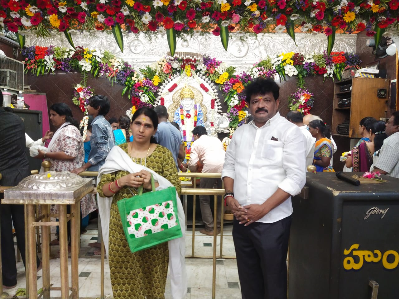 బాబా దర్శనంతో భక్తుల్లో మానసిక ప్రశాంతత…