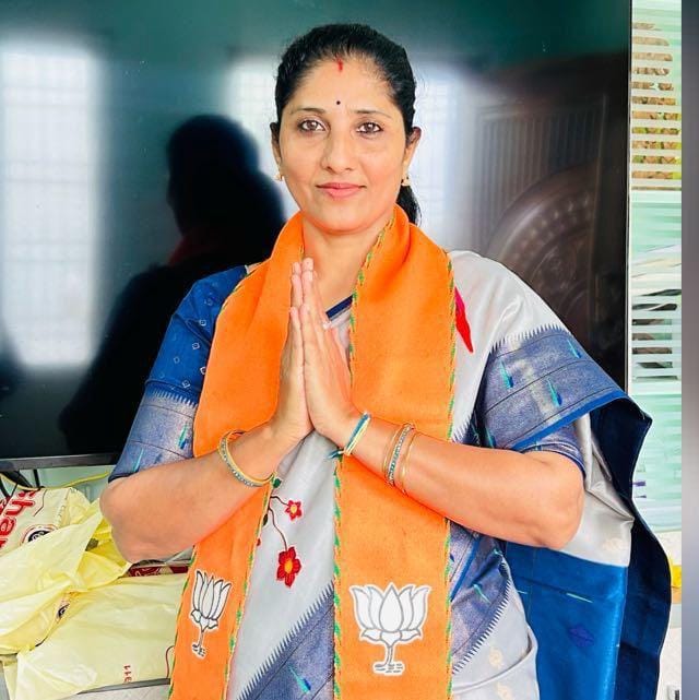 నాడు పాలకమండలి అధ్యక్షురాలుగా రంగనాయకమ్మ.. నేడు పాలకమండలి అధ్యక్ష బరిలో సౌభాగ్యమ్మ.