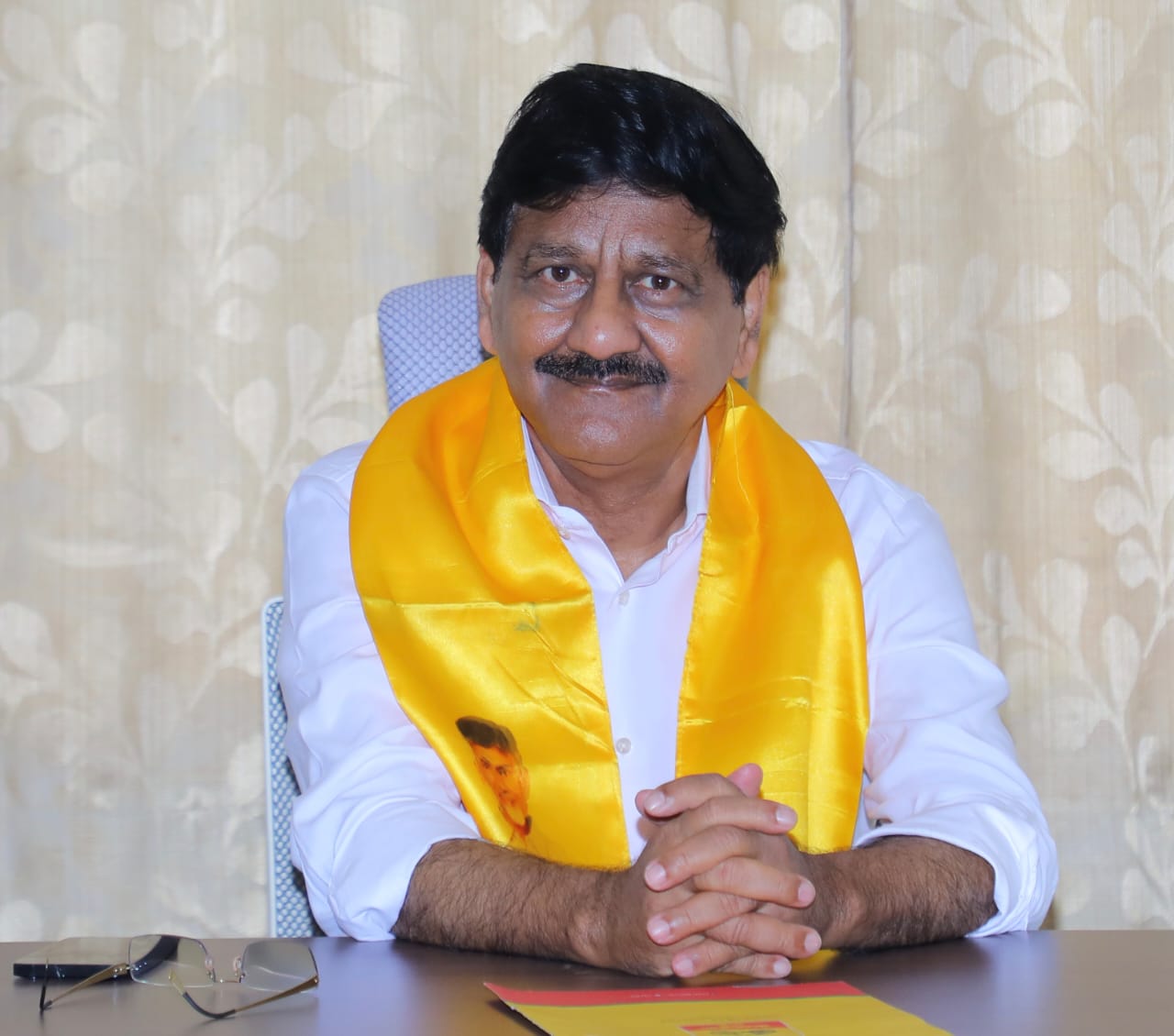 వరికుంటపాడు టీడీపీ నాయకుడు షేక్ పీరయ్య గుండెపోటుతో కుప్పకూలిన ఘటన పై స్పందించిన టిడిపి జాతీయ ఉపాధ్యక్షుడు బొల్లినేని వెంకట రామారావు..!!