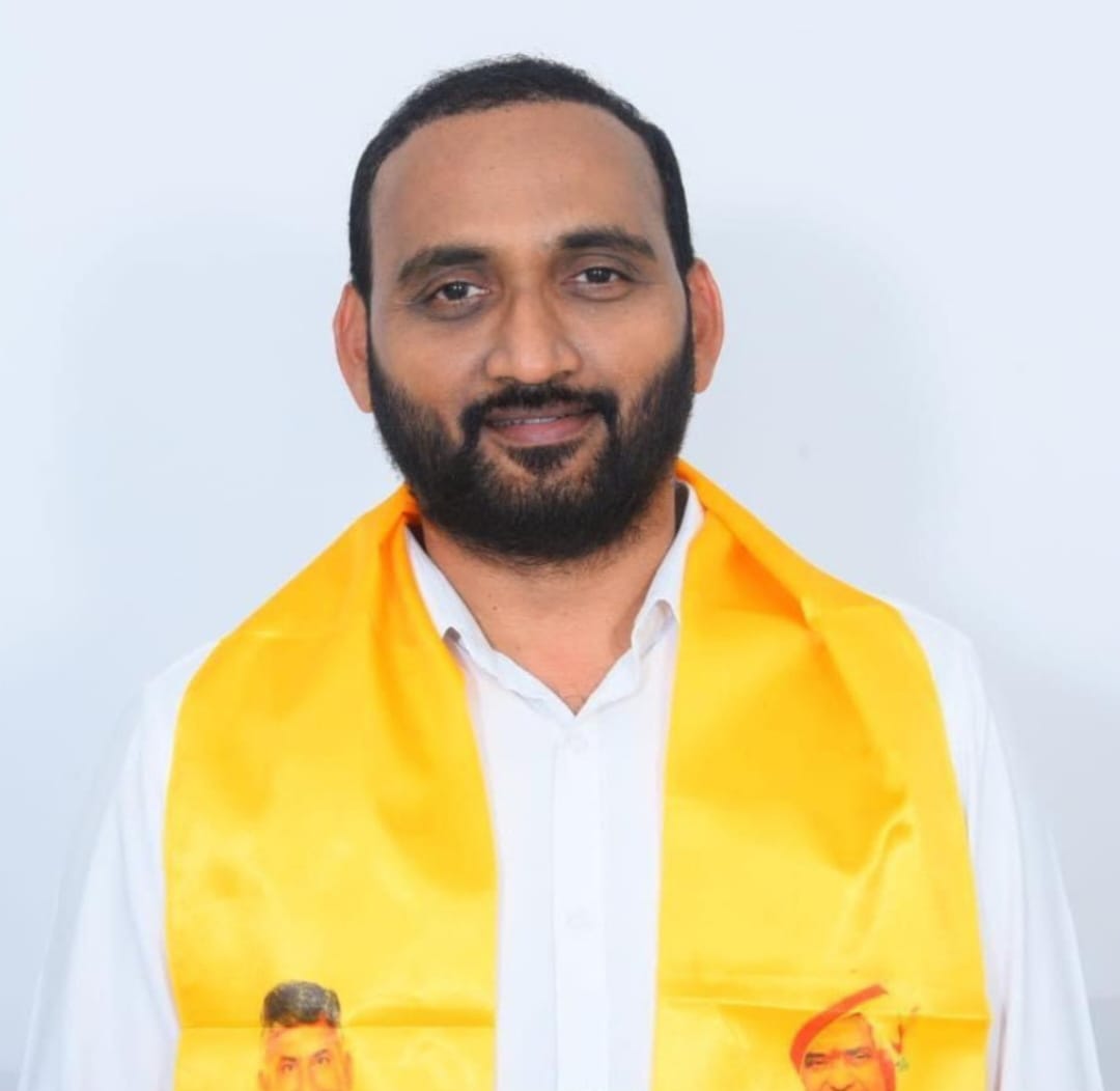 పీరయ్య కుటుంబానికి అండగా ఉంటా..కుటుంబ సభ్యులతో యోగక్షేమాలను అడిగి తెలుసుకున్న కాకర్ల..!!