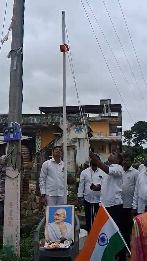 హసన్ పల్లి లో 79 వ దినోత్సవ వేడుకలు..