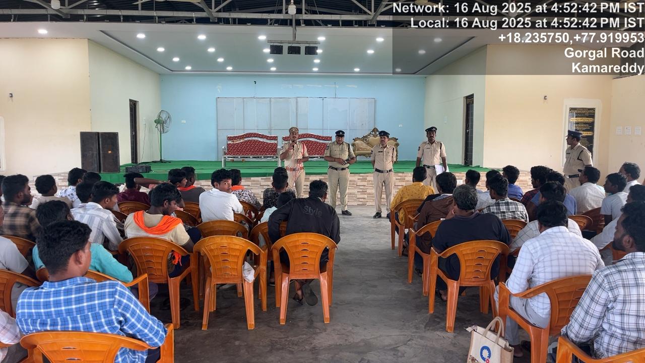 మండపాల వద్ద తప్పనిసరిగా నిఘా ఏర్పాటు చేయాలి.ఎస్ ఐ శివకుమార్