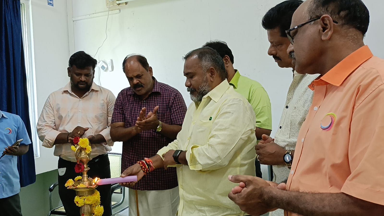 పేటమిట్టలో జాబ్ మేళాను ప్రారంభించిన పూతలపట్టు శాసనసభ్యులు మురళీమోహన్