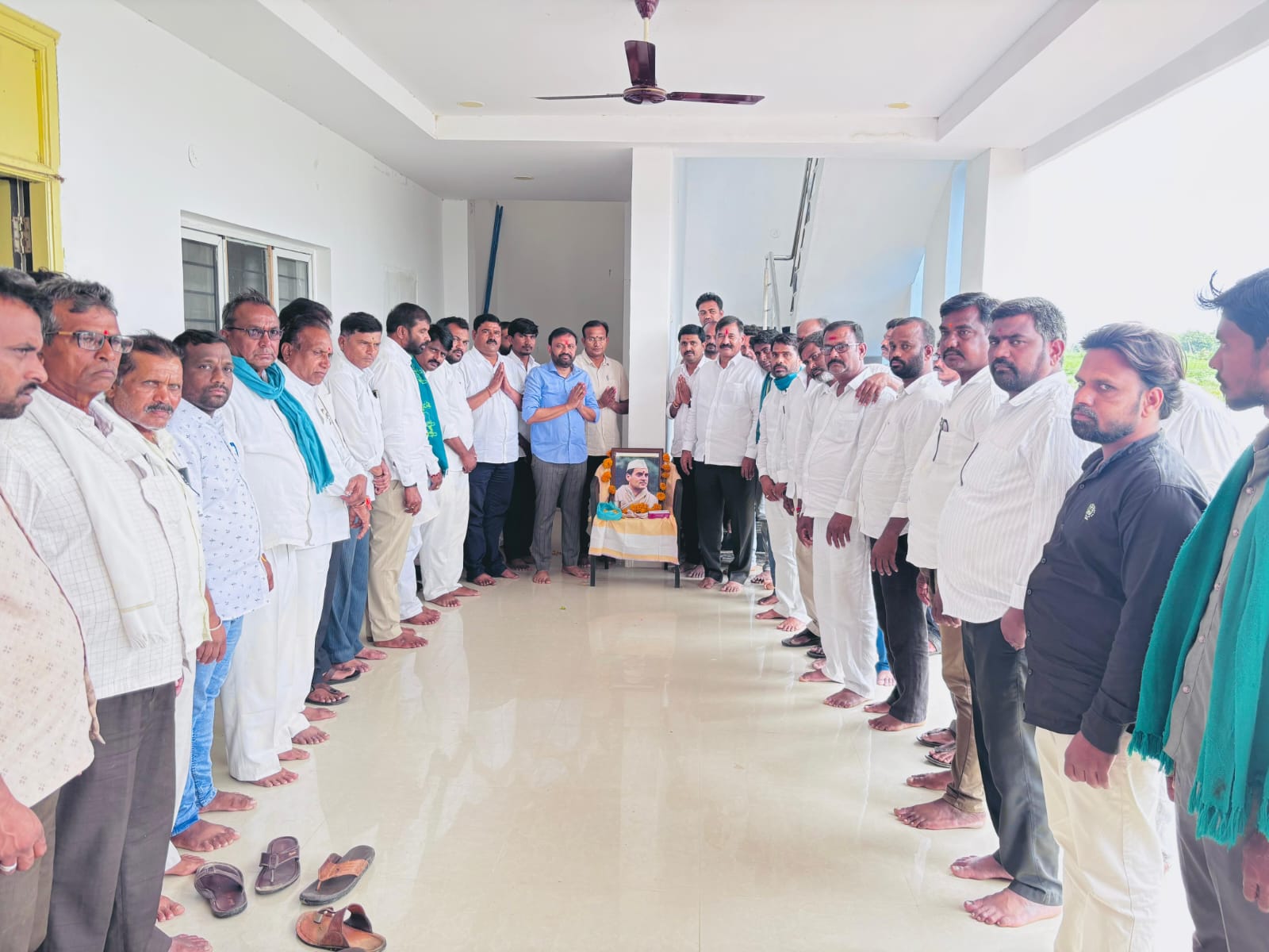 రాజీవ్ గాంధీ జయంతి వేడుకలు..ఎమ్మెల్యే తోట