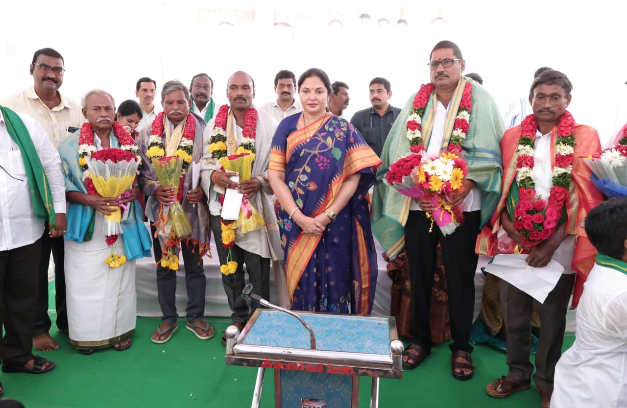 ముఖ్యమంత్రి నారా చంద్రబాబునాయుడు రైతు పాలనలో   అన్నదాతలు సంతోషంగా ఉన్నారు……… కోవూరు ఎమ్మెల్యే వేమిరెడ్డి ప్రశాంతిరెడ్డి