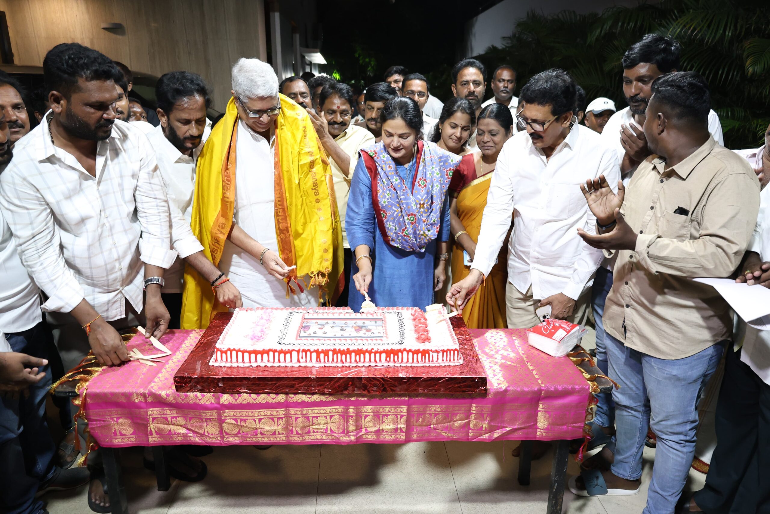 నెల్లూరులో ఘనంగా ఉప ముఖ్యమంత్రి పవన్ కళ్యాణ్ జన్మదిన వేడుకలు