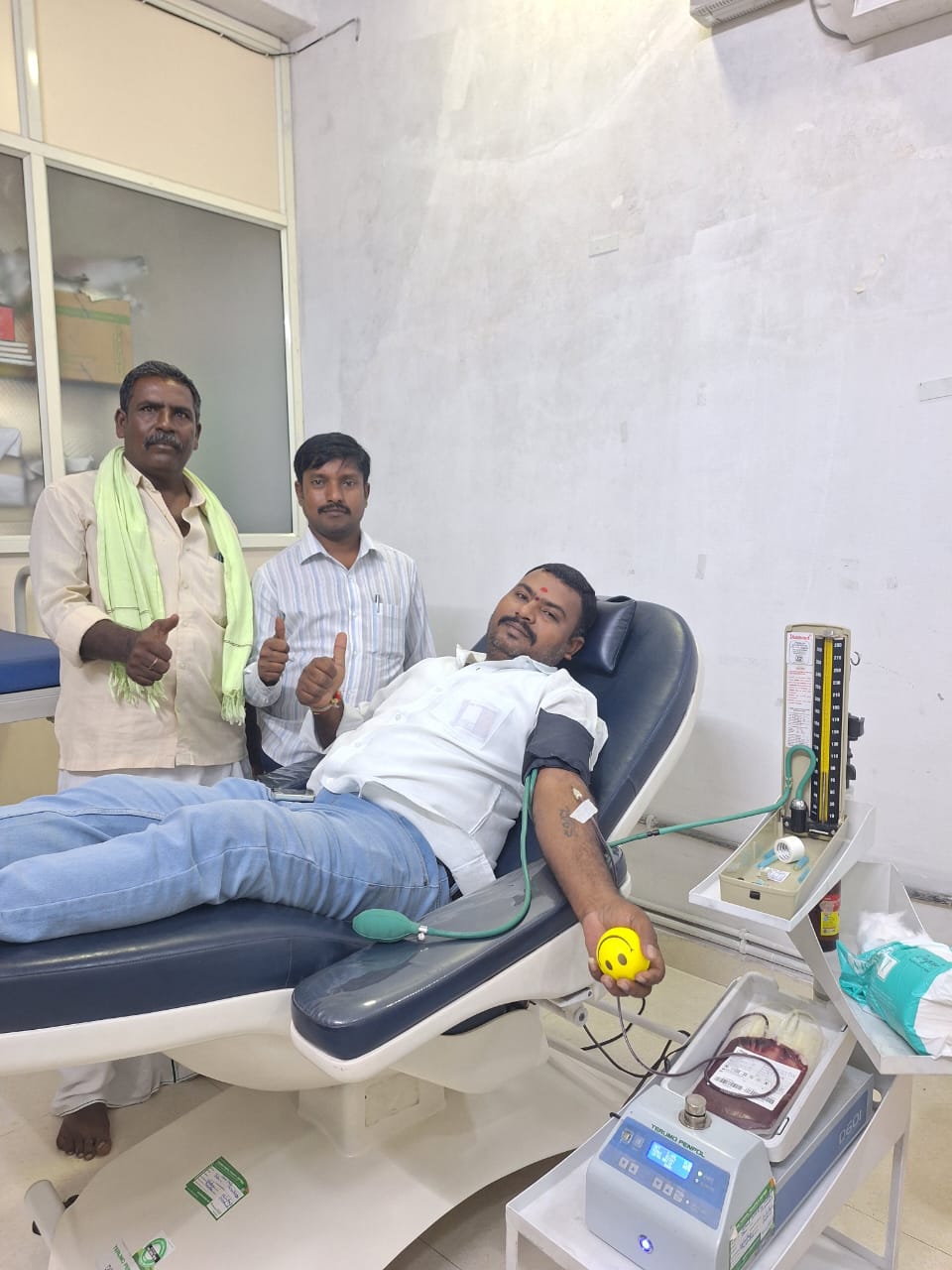 రక్తదానంలో ఆధ్యుడు డ్రైవర్ కృష్ణుడు.