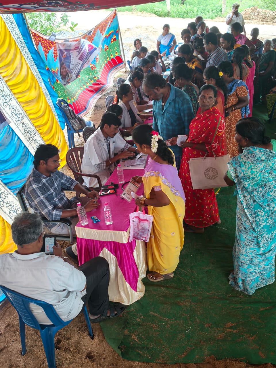 జోన్నగురకల గ్రామంలో స్వస్త్ నారి – సశక్త్ పరివార్ ఆరోగ్య శిబిరం