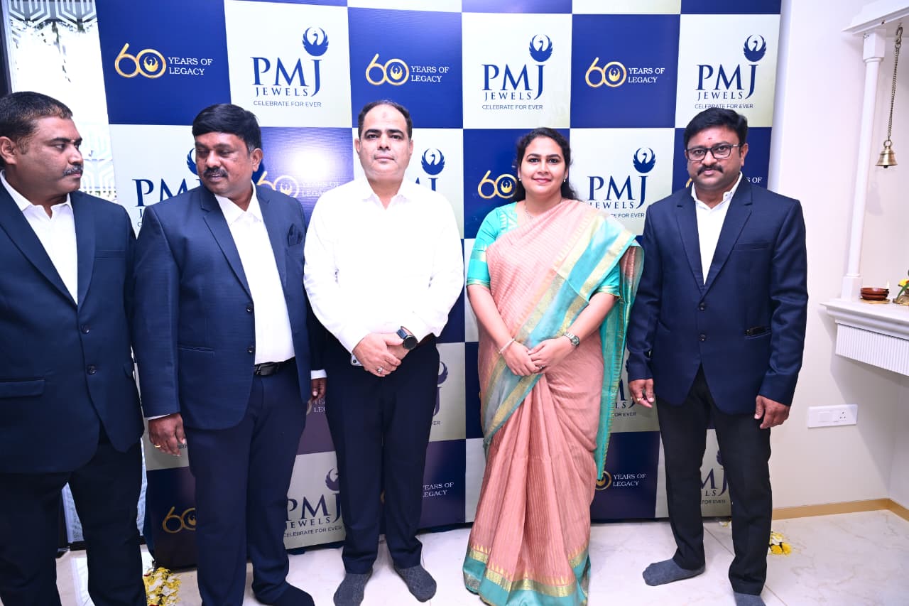ఆకర్షణీయమైన డిజైన్ లతో…,. తిరుపతిలో పీఎంజే జ్యువెలర్స్  గ్రాండ్  రీలాంచ్