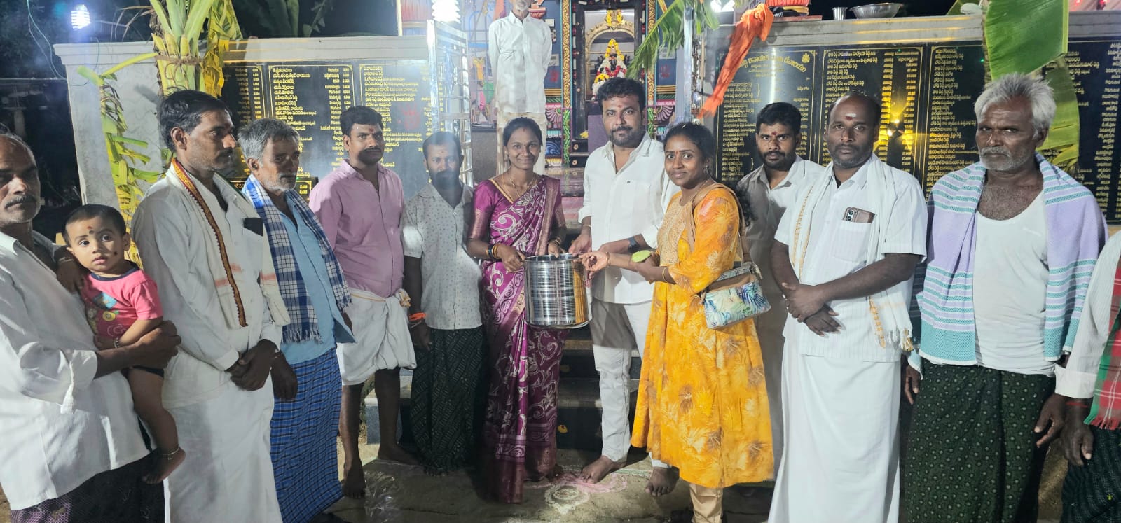 వినాయక చవితి సాంస్కృతిక పోటీల విజేతలకు బహుమతులు