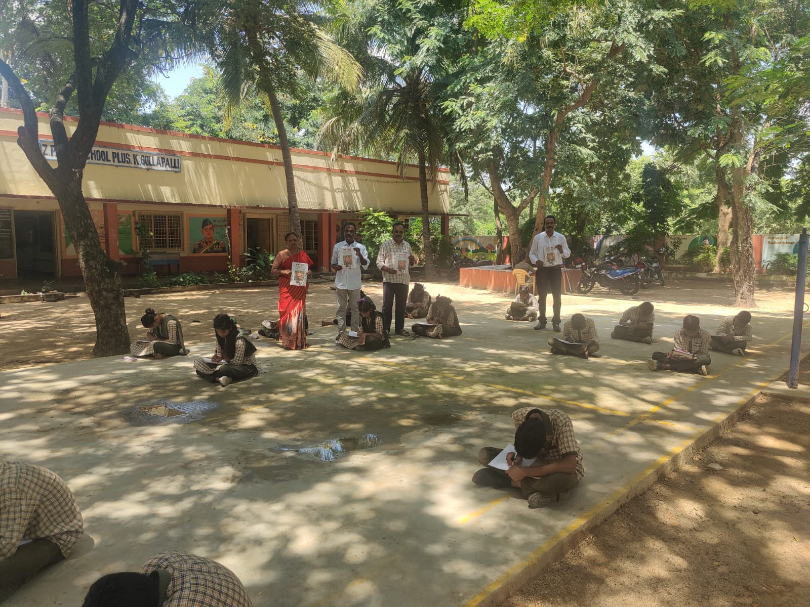 సూపర్ జీఎస్టీతో విద్యార్థులకు లబ్ధి