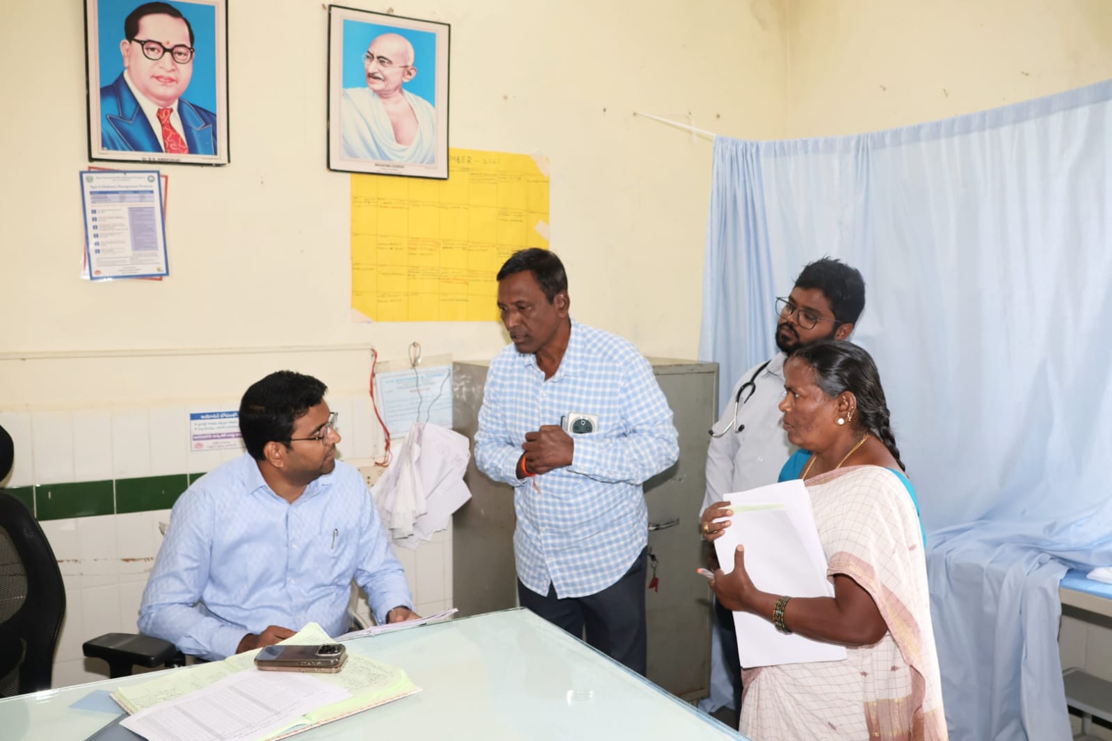 ప్రాథమిక ఆరోగ్య కేంద్రాల్లో ప్రసవాల సంఖ్య పెంచేందుకు కృషి చేయాలని జిల్లా కలెక్టర్ బి.యం.సంతోష్ అధికారులను ఆదేశించారు.