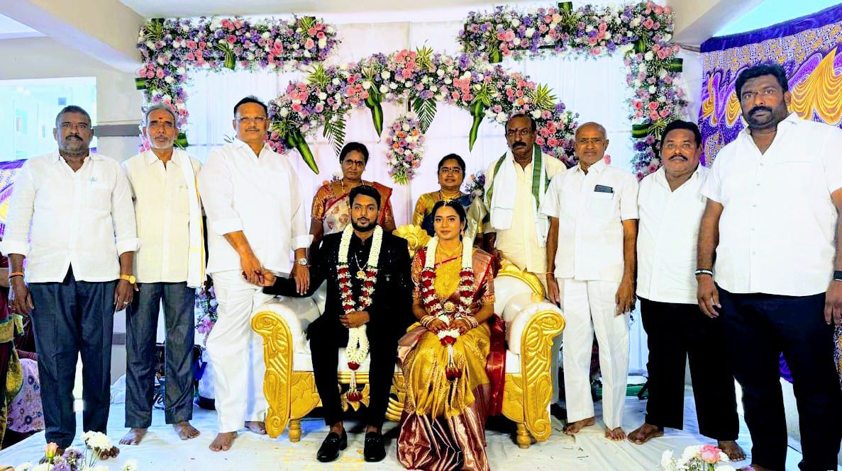 చెనికల వారి నిశ్చితార్థం వేడుకల్లో పాల్గొన్న దారపనేని,,!!!