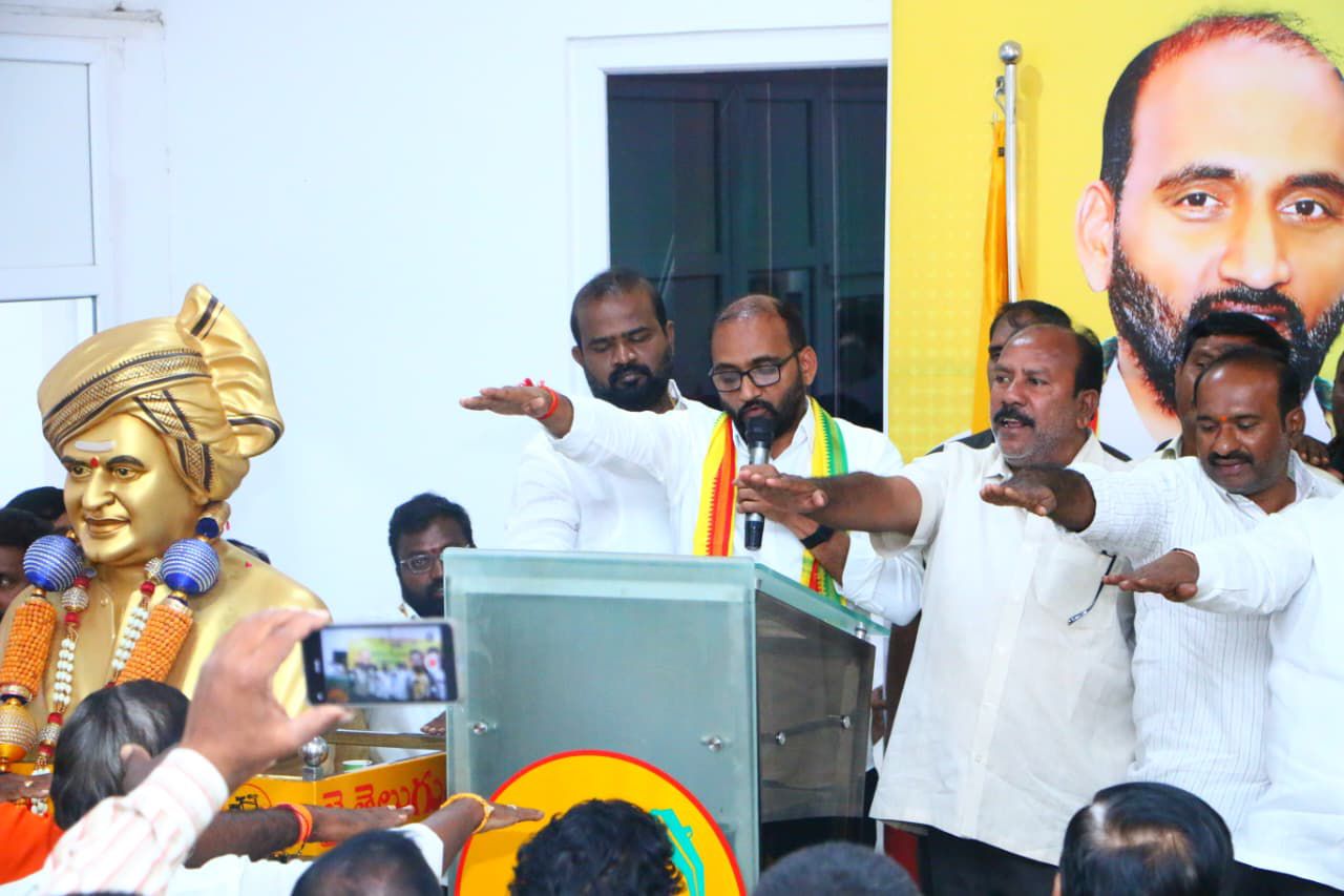 నియోజకవర్గ తెలుగుదేశం నేతల్లో జోష్..!ఎమ్మెల్యే కాకర్ల ఆధ్వర్యంలో టిడిపి బూత్ కన్వీనర్ల, కో-కన్వీనర్ల ప్రమాణ స్వీకారం…!!