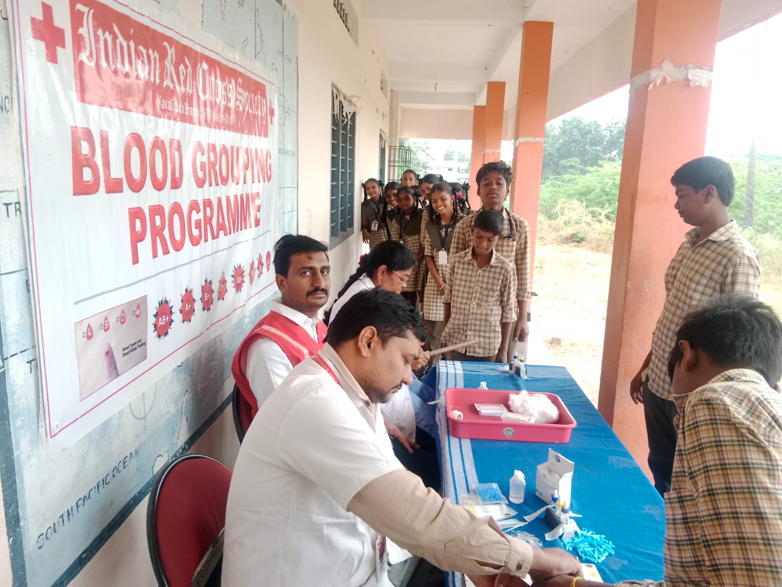 తాటికొండ నవీన్ ఆధ్వర్యంలో రక్త నమూనా నిర్ధారణ పరీక్షలు..!!